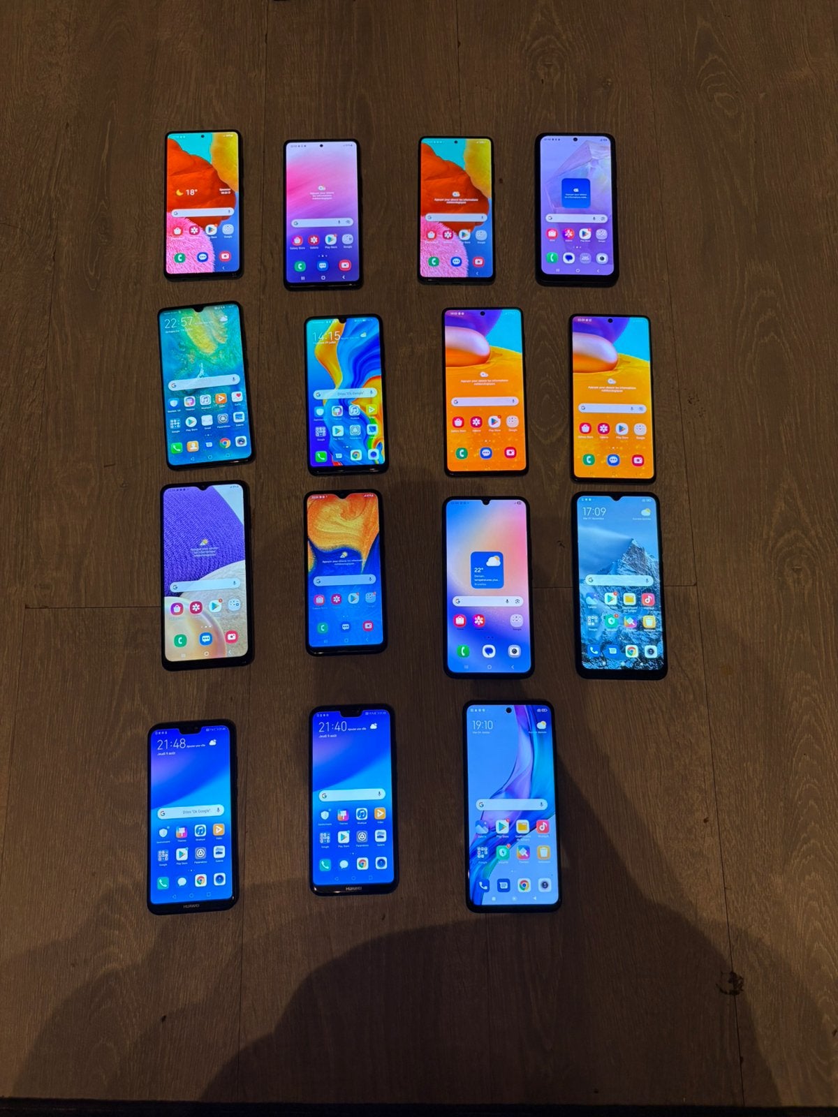 Vend lot de 19 gsm fonctionels, Enlèvement ou Envoi, Comme neuf