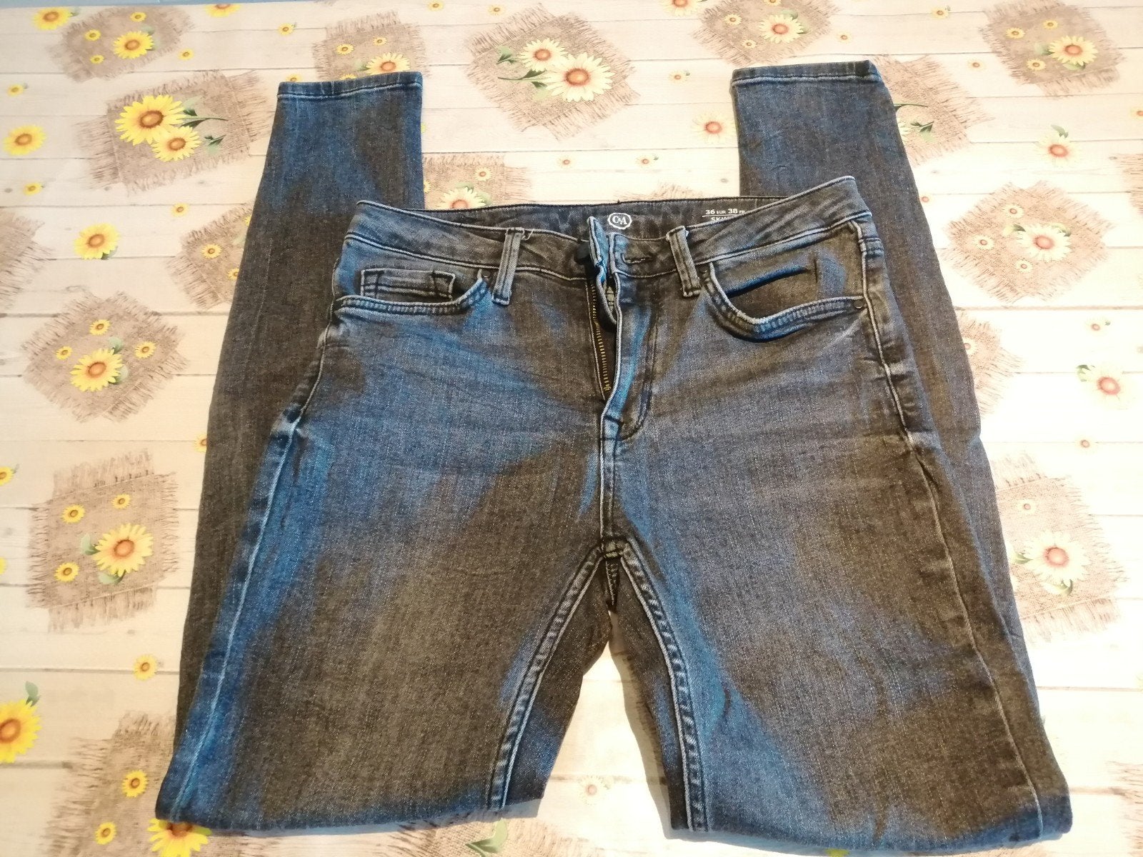 Donkergrijze skinny jeans maat 36 C&A, Kleding | Dames, Spijkerbroeken en Jeans, Ophalen of Verzenden, Zo goed als nieuw, W28 - W29 (confectie 36)