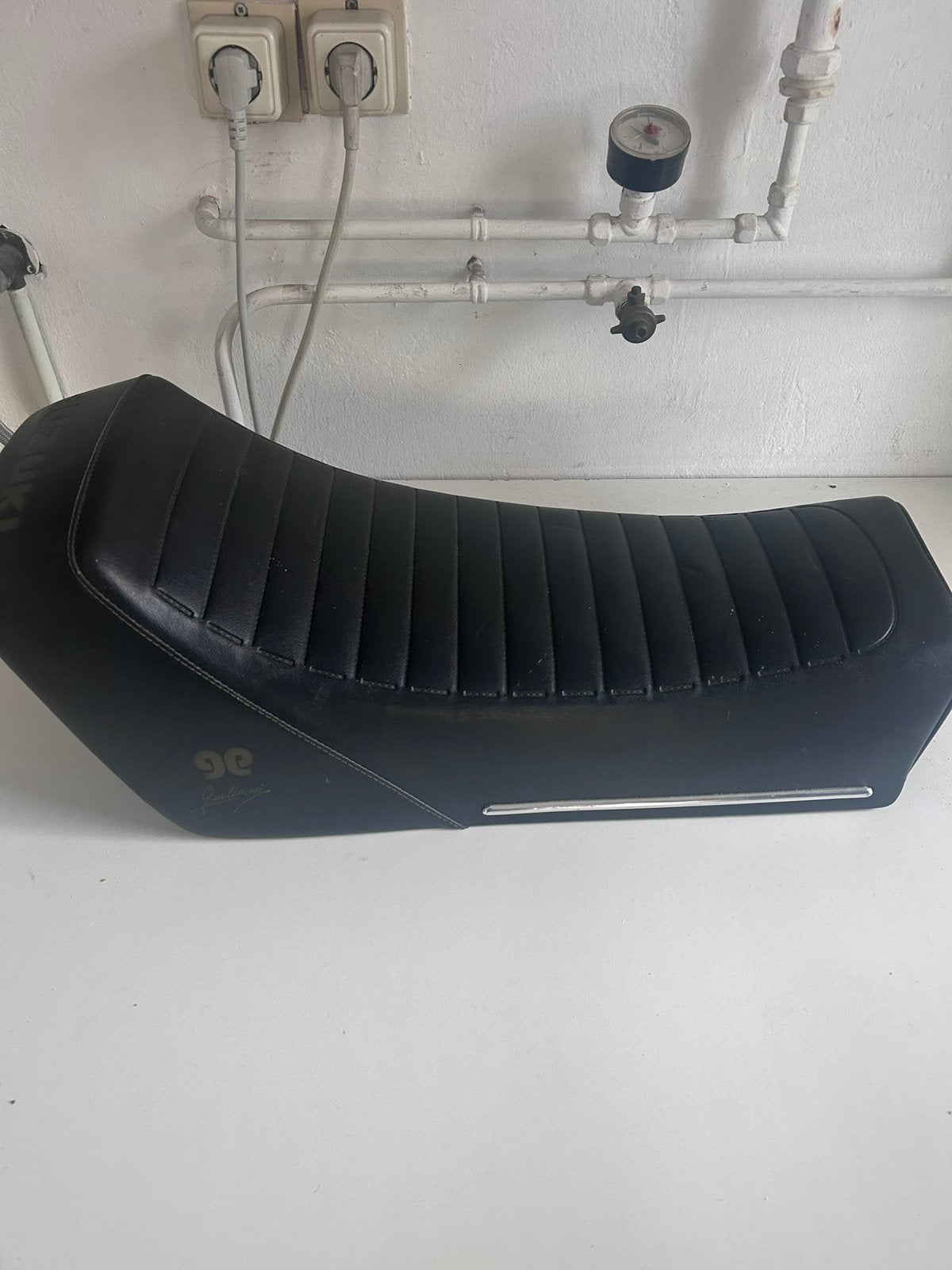 Selle Giuliari Suzuki GS et GSX, Motos, Enlèvement ou Envoi, Utilisé