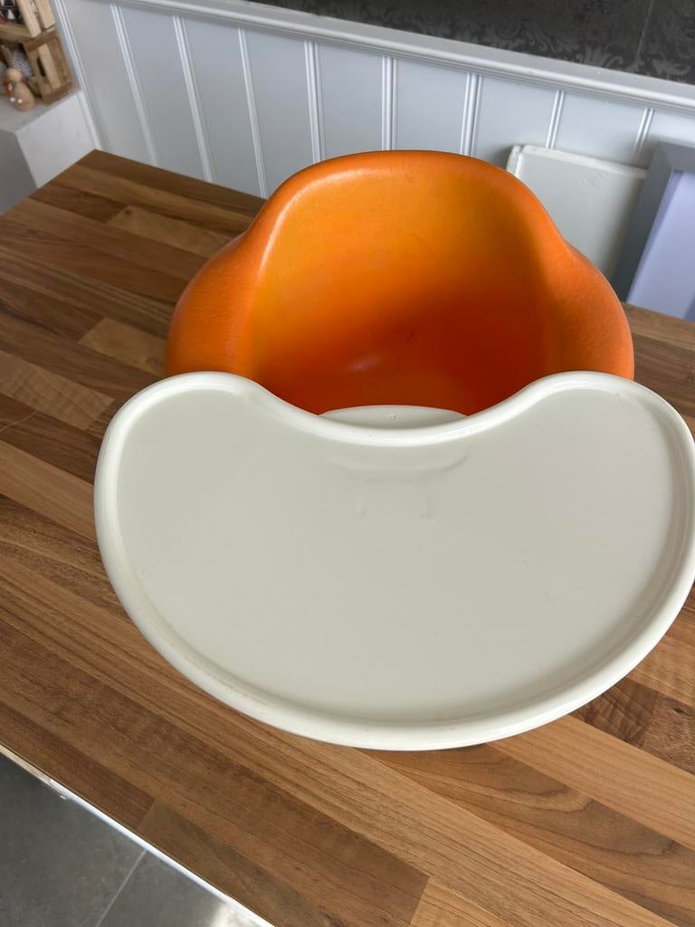 Bumbo zitje met eetblad, Kinderen en Baby's, Kinderstoelen, Ophalen of Verzenden, Zo goed als nieuw