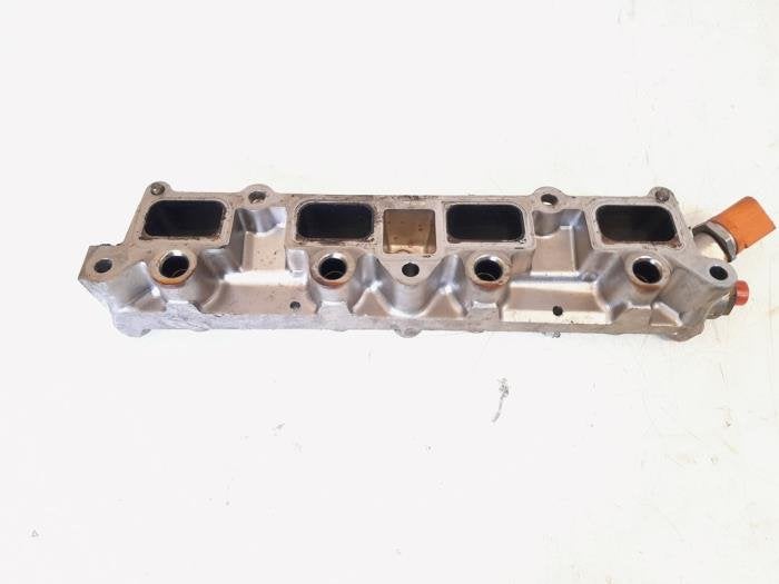 Tubulure d'admission d'un Volkswagen Golf, Volkswagen, -, 3 mois de garantie, Utilisé