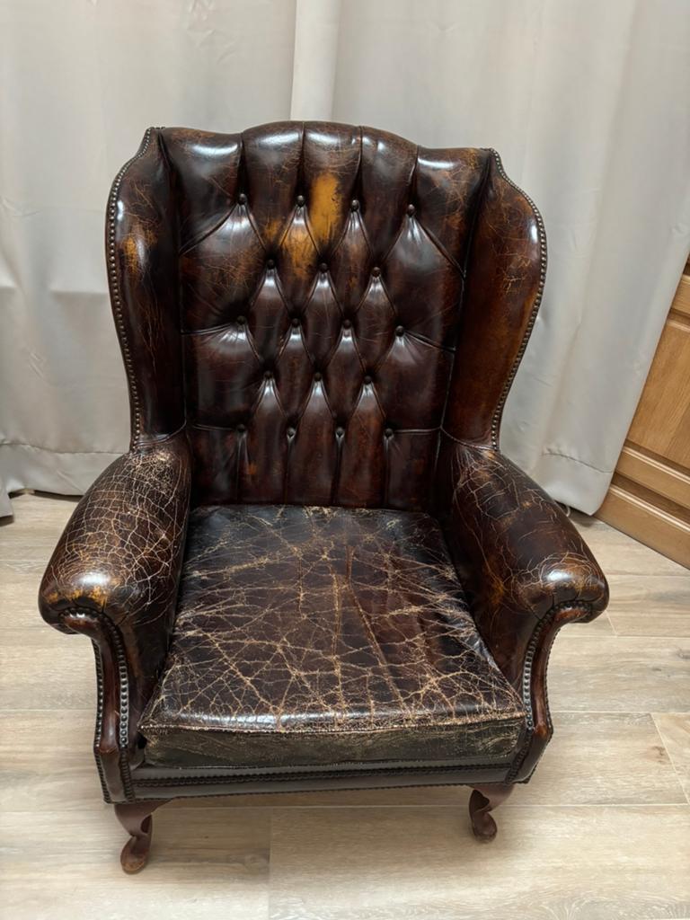 Fauteuil anglais Chesterfield en cuir, Antiquités & Art, Enlèvement