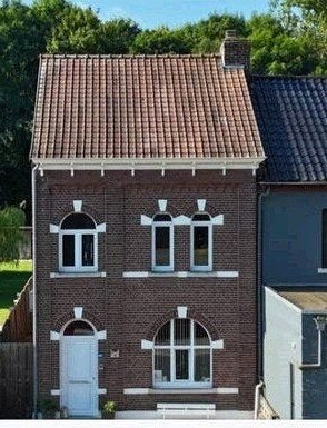 Charmante maison à vendre à Leut Maasmechelen, Immo, Leut, Maasmechelen, 200 à 500 m², Autres types
