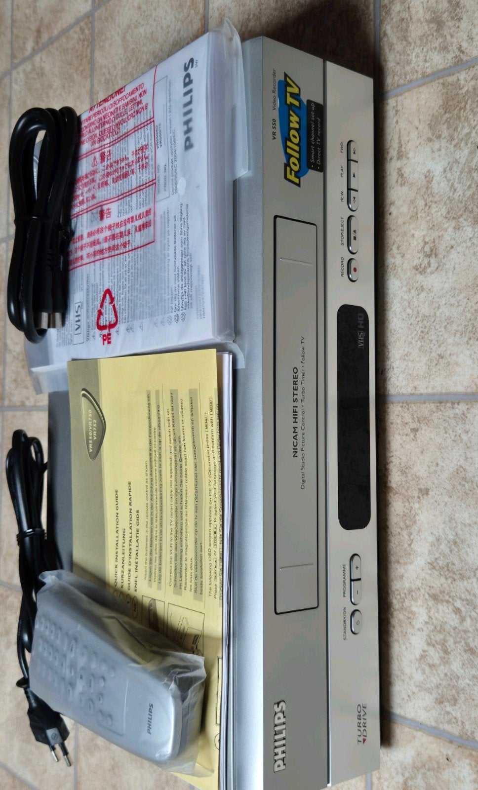 Nouvel enregistreur vidéo Philips (appareil de rechange), TV, Hi-fi & Vidéo, Lecteurs vidéo, Enlèvement ou Envoi, Neuf, Lecteur ou enregistreur VHS