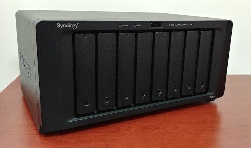 NAS Synology DS1817 + | 8Gb RAM | 8 baies | Sans disques dur, Informatique & Logiciels, NAS, Enlèvement, Utilisé