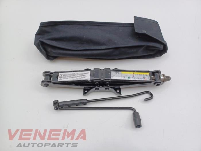 Cric d'un Volkswagen Golf, Volkswagen, -, 3 mois de garantie, Utilisé