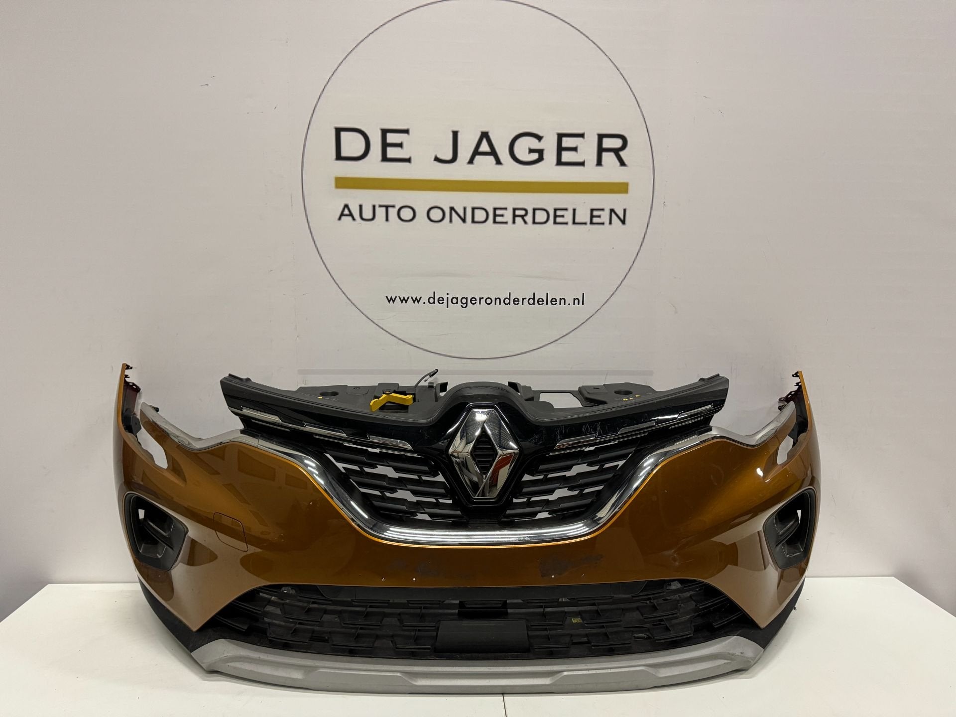 RENAULT CAPTUR II 2 VOORBUMPER BUMPER 620222192R, Auto-onderdelen, Renault Group, Gebruikt, Contact.group@renault.com, Bumper