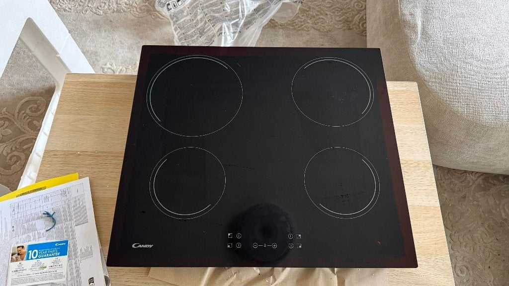 Taque de cuisson électrique Candy, Electroménager, Neuf, 4 zones de cuisson, Enlèvement, À Poser