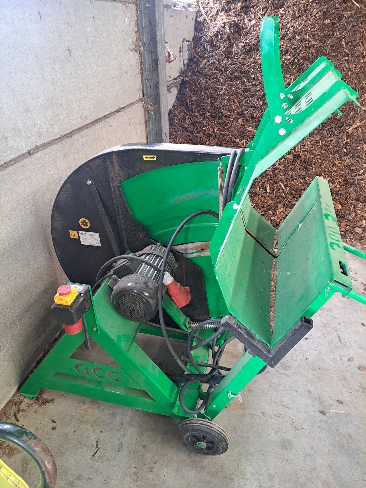 zaagmachine / wipzaag, Bricolage & Construction, Outillage | Scies mécaniques, Neuf, Enlèvement ou Envoi, 70 mm ou plus, 1200 watts ou plus