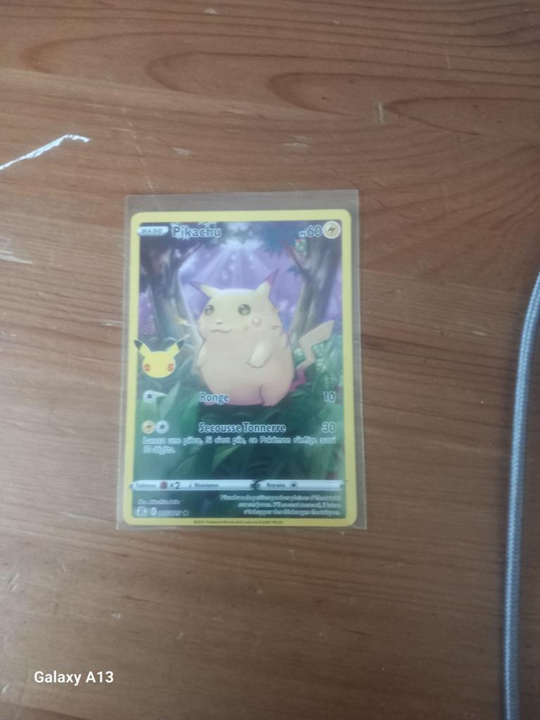 Carte pokémon 25 ans.