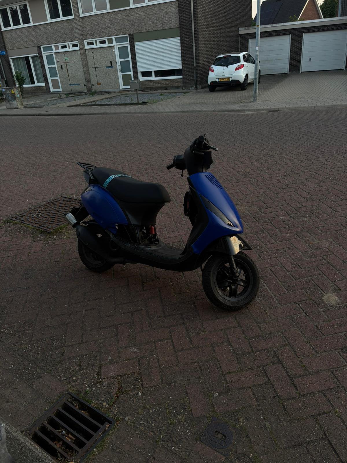 Zip 70 zonder pap gezocht, Fietsen en Brommers, Scooters | Piaggio, Ophalen, Zo goed als nieuw, Zip