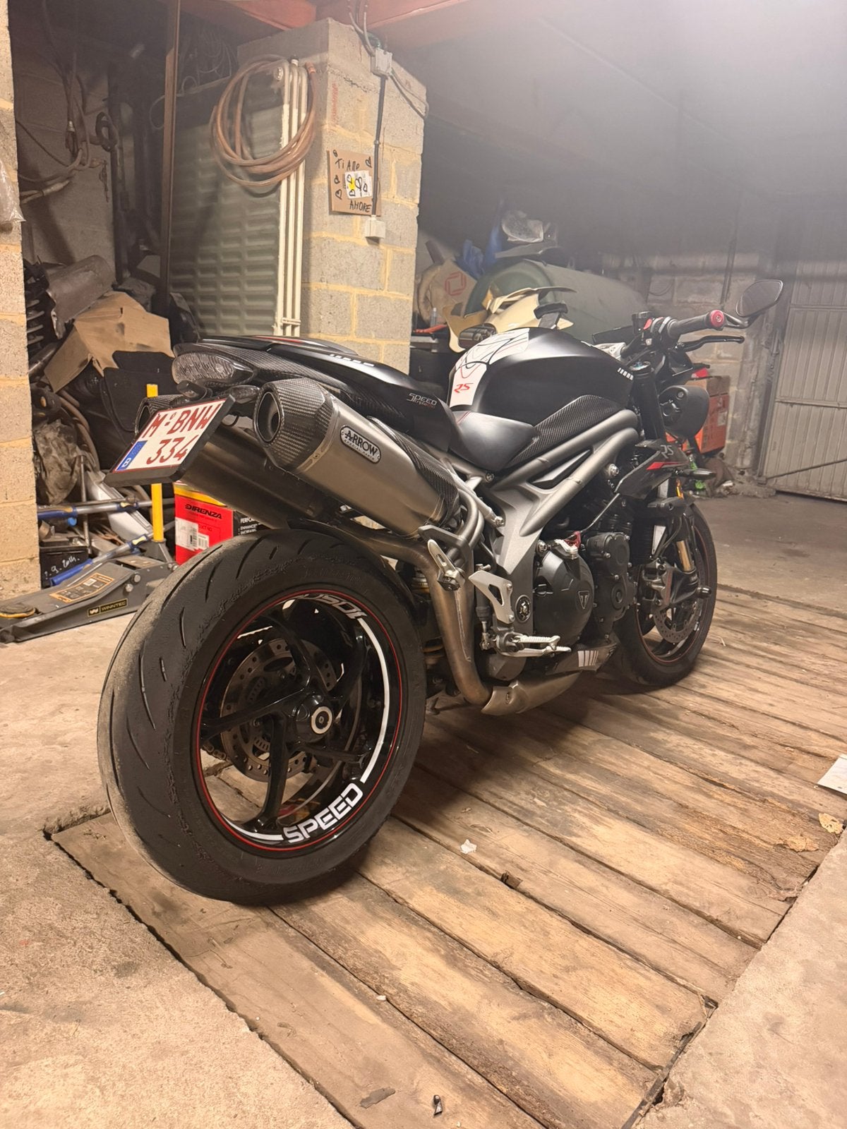 Triumph Speed Triple 1050 RS, Permis Moto A, Particulier, 3 cylindres, Manuelle