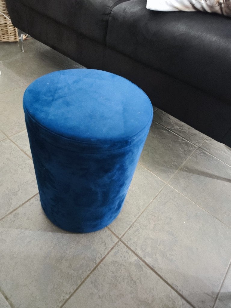 Blauwe fluwelen opbergpoef / krukje, Ophalen, Gebruikt, Overige materialen