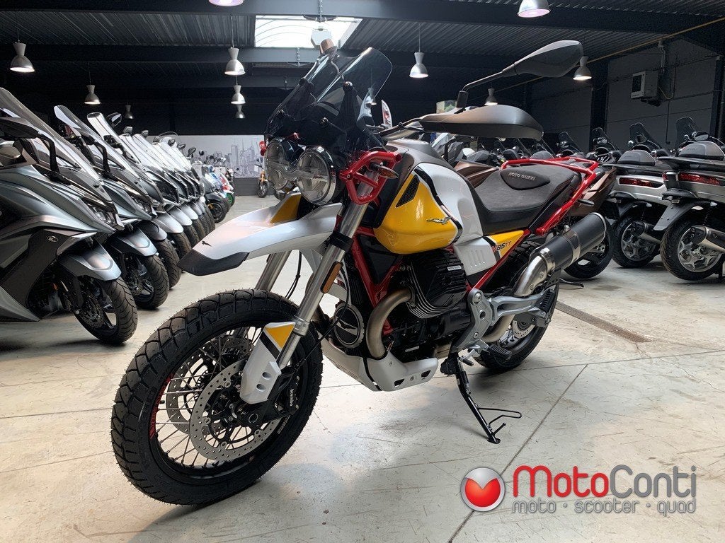 Moto Guzzi V85 TT Travel E5+ [-5%] [Fijn .0%], Motoren, 2 cilinders, Nieuw, Motorrijbewijs A, Bedrijf