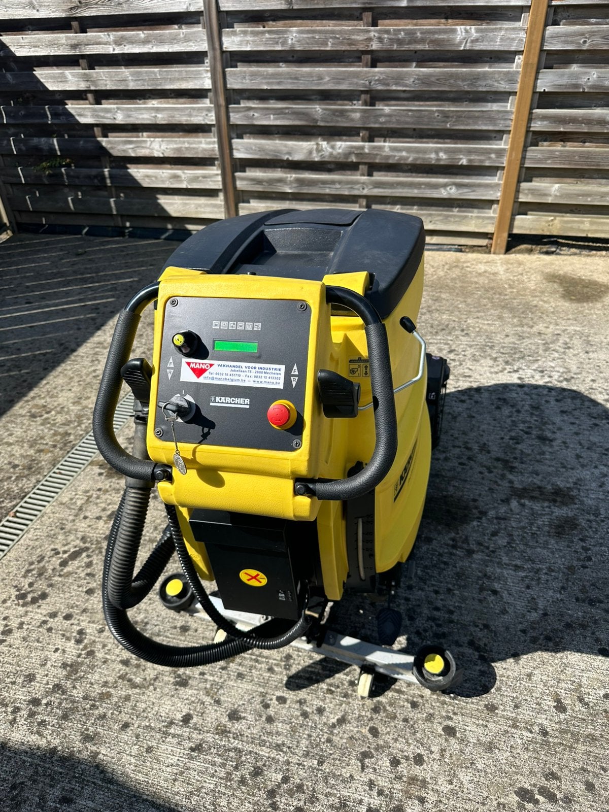 Kärcher B 60 W BP occasie schrob/zuigmachine met tractie, Enlèvement, Utilisé, Nettoyage