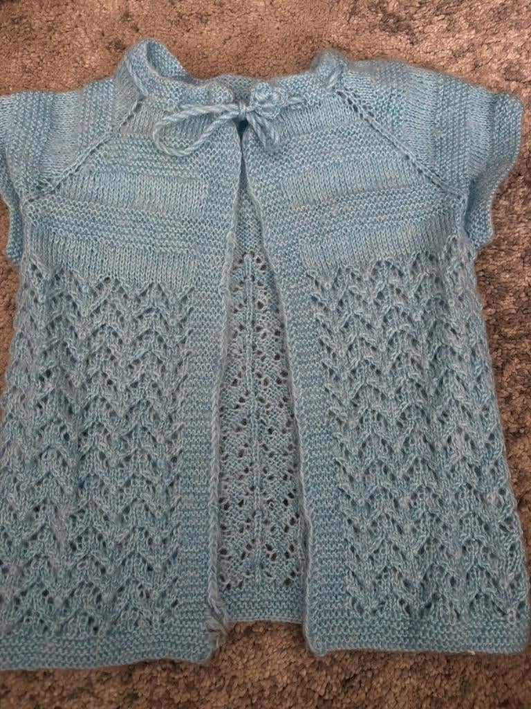 Gebreide gilet, Ophalen of Verzenden, Zo goed als nieuw, Meisje