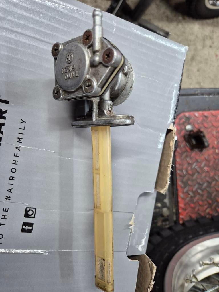 Benzinekraan yamaha rd350 ypvs of tdr250, Motoren, Ophalen of Verzenden, Gereviseerd