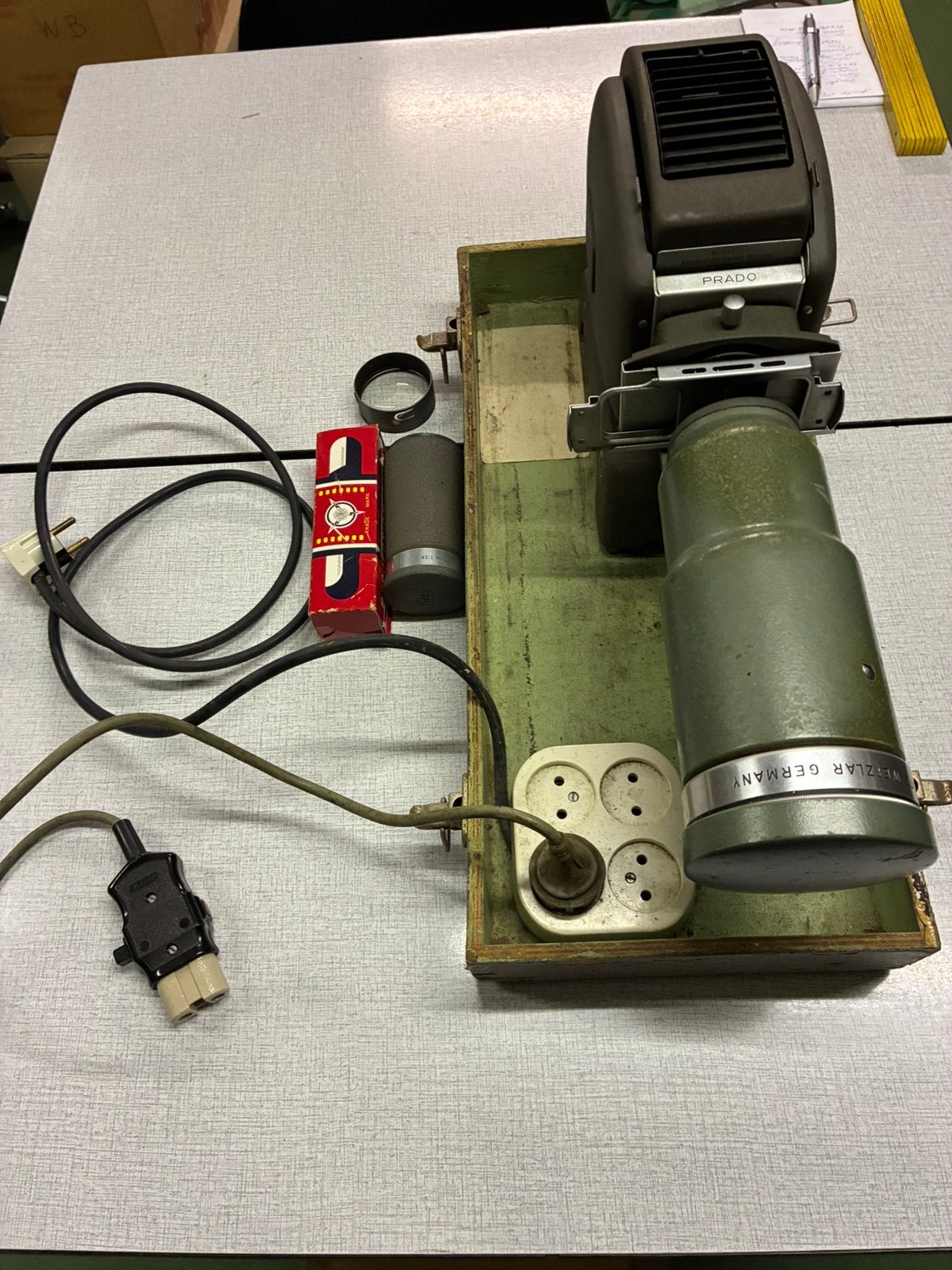 Projecteur ancien, TV, Hi-fi & Vidéo, Enlèvement ou Envoi, Utilisé