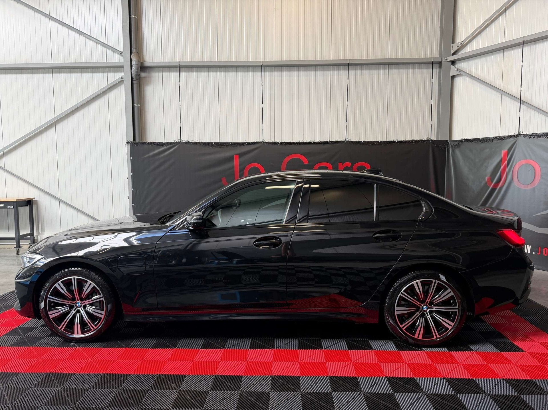 BMW 330 /Led/Ambi/Virtual/Zv/Cc/Pdc/Leder/Carplay/18"inc/, Achat, Entreprise, Hybride rechargeable, Noir