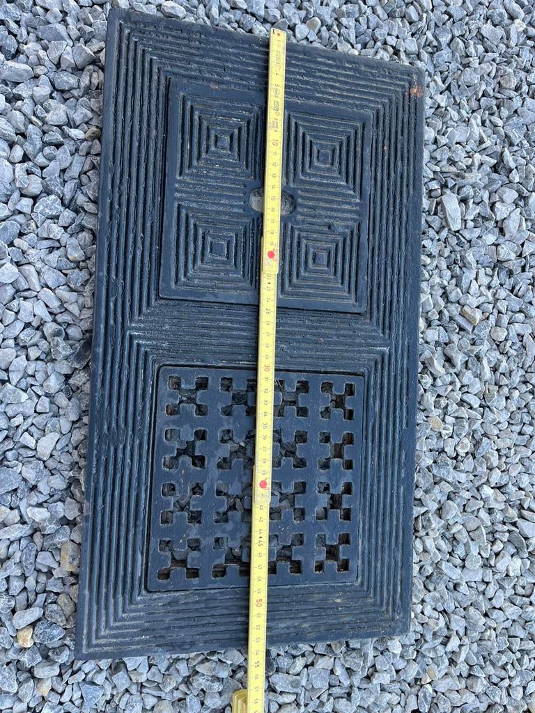 Couvercle de trou d'égout en fonte, Enlèvement, Comme neuf