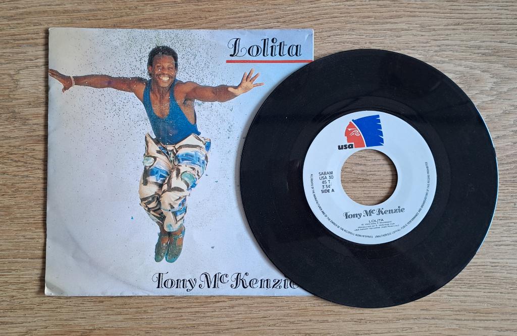 Tony McKenzie - Lolita, CD & DVD, Vinyles Singles, Utilisé, Pressage original, Single, 1980 - 1989, Pop, 7 pouces, Enlèvement ou Envoi