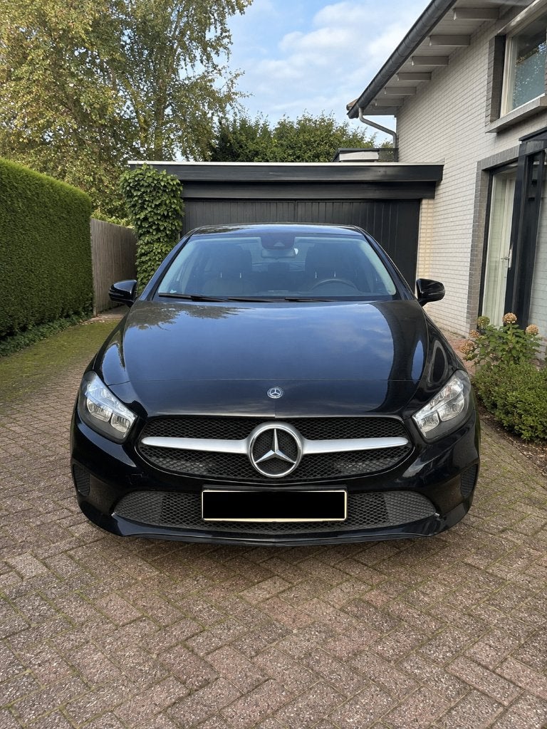 Mercedes-Benz A 180 d Automaat – Euro 6, Auto's, 4 cilinders, Zwart, 5 deurs, Particulier