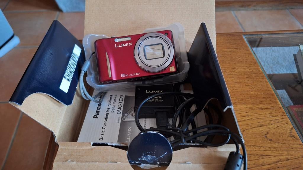 Appareil photo panasonic lumix T20, Enlèvement ou Envoi