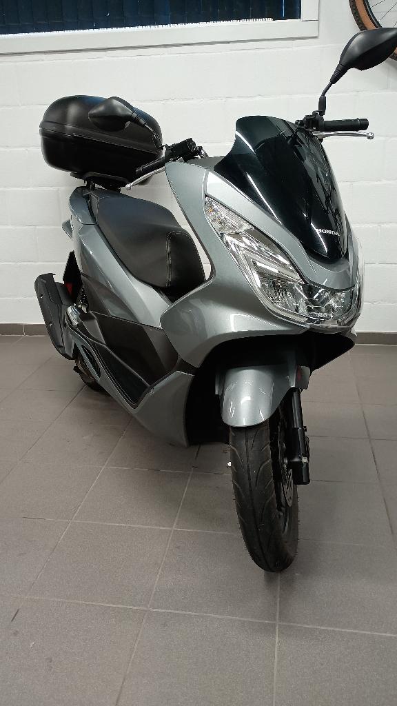 Honda pcx 125, Motoren, Scooter, Particulier, 125 cc
