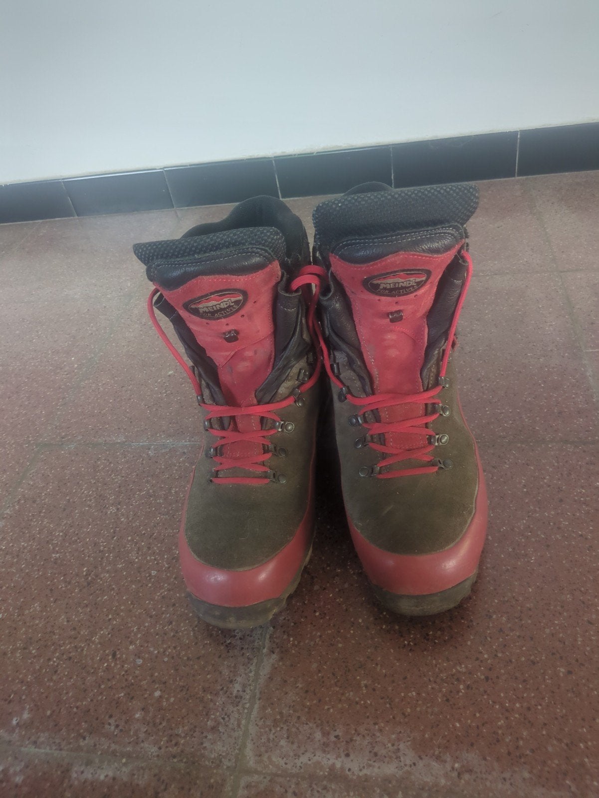 Meindl kettingzaagschoenen maat 46, Kleding | Heren, Schoenen, Zo goed als nieuw, Ophalen