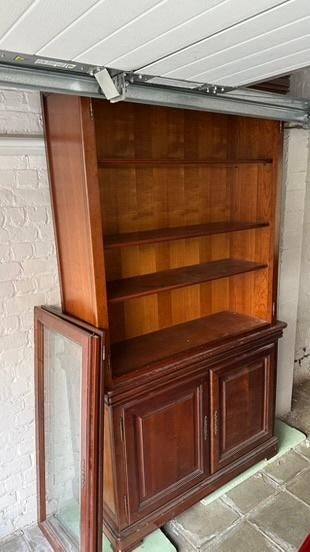 A DONNER - Armoire / placard / meuble en merisier, Enlèvement, Utilisé, Autres essences de bois, Avec porte(s)