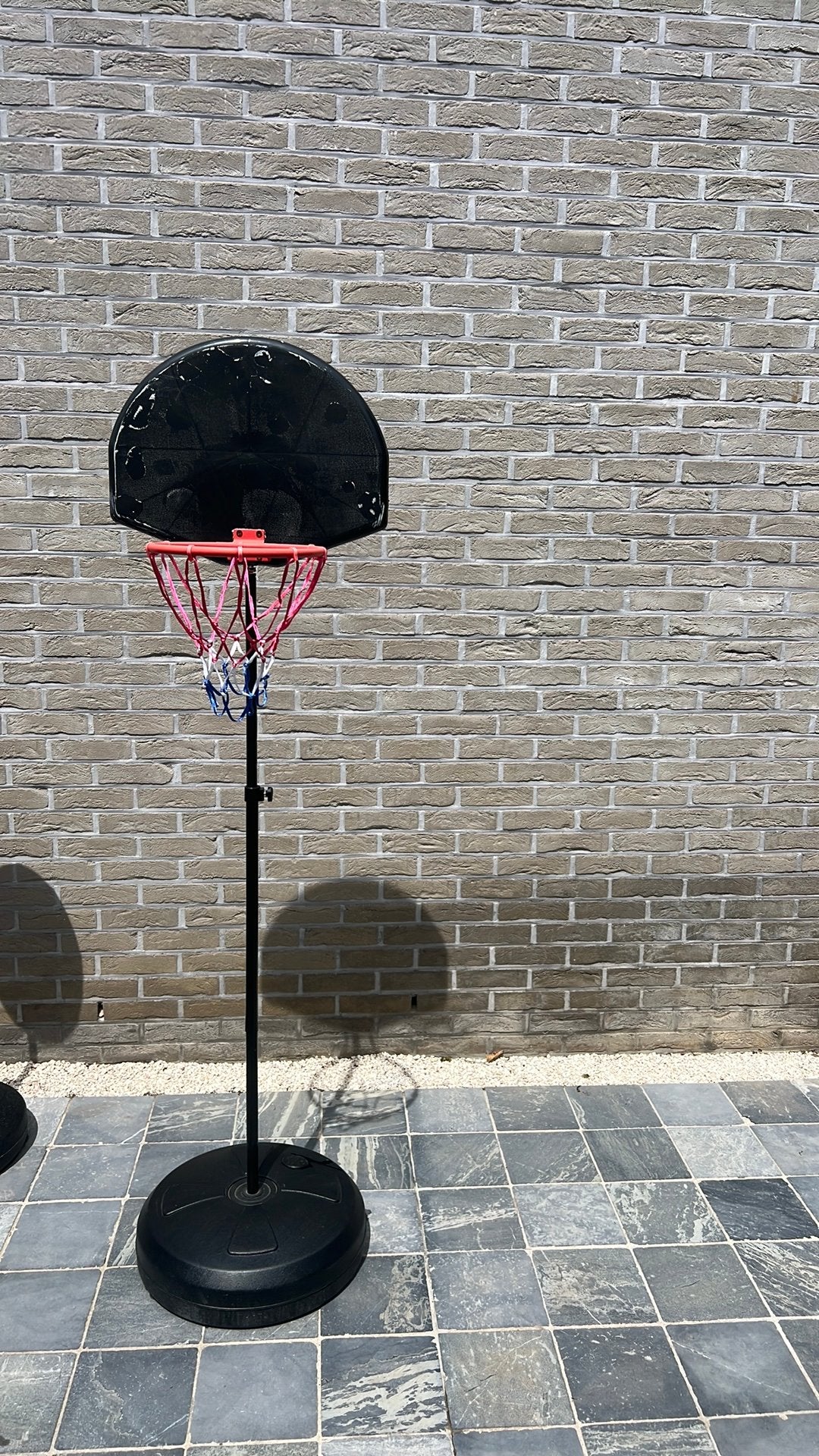 Basket ring, Ophalen, Zo goed als nieuw