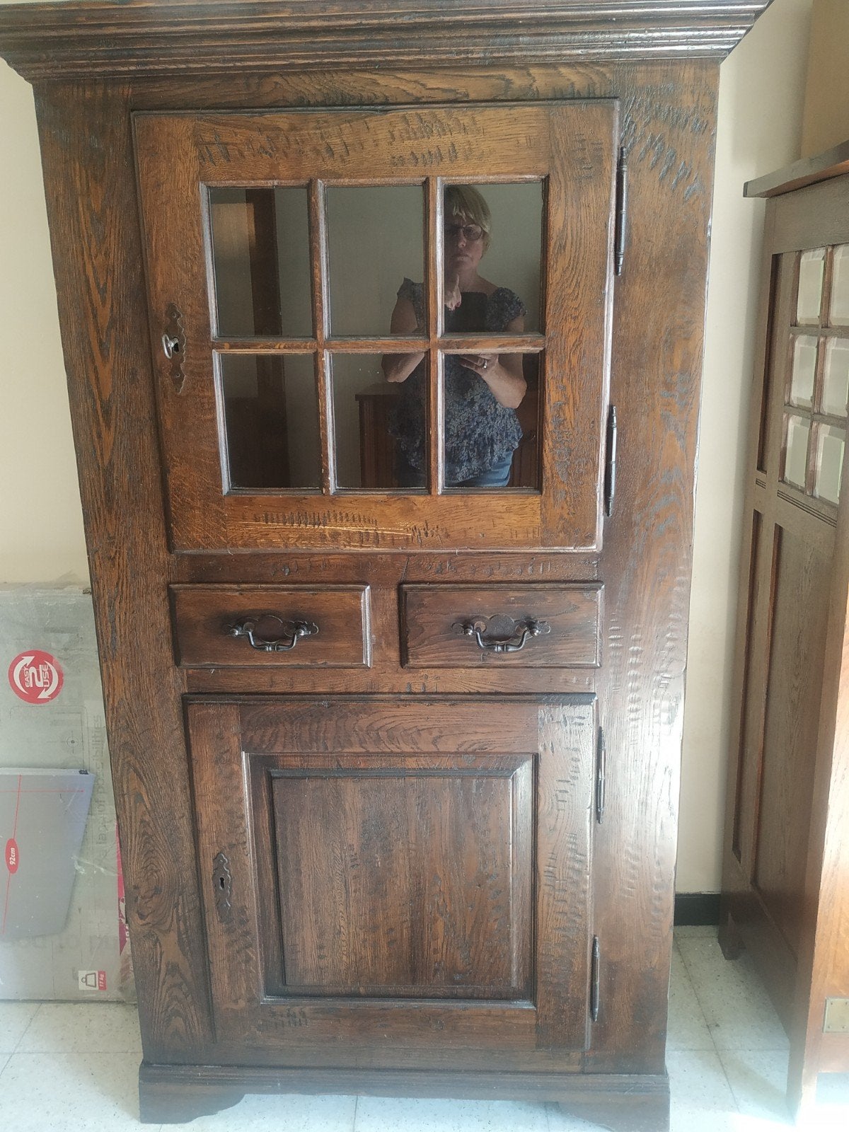 Antieke dressoir, Ophalen
