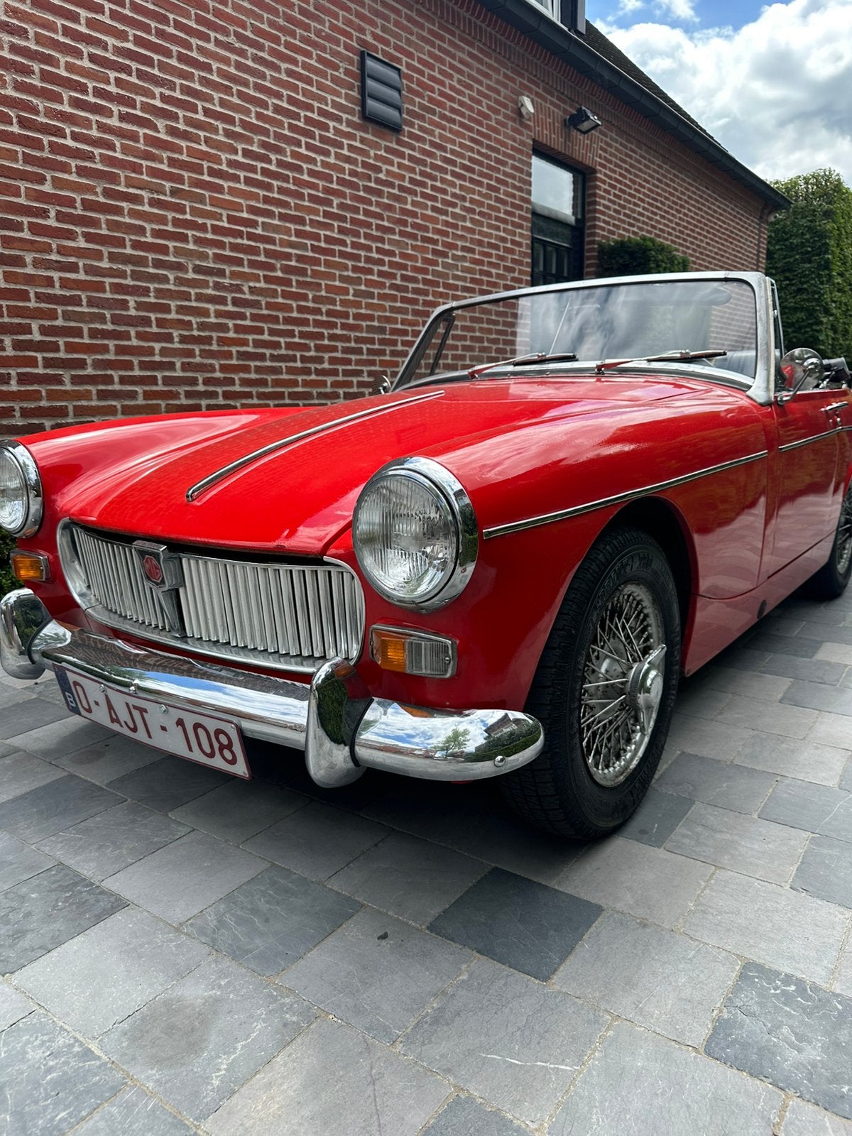 MG Cabriolet, Autos, Oldtimers & Ancêtres, Entreprise, Bluetooth, Réception radio numérique, Toit ouvrant, Radio, USB, Pompe à chaleur