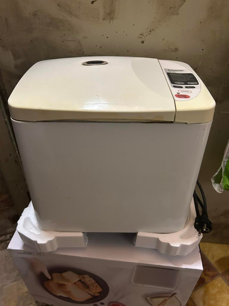 Machien à pain, Ophalen, Gebruikt, Met timer