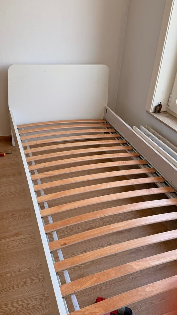 Lit IKEA, Maison & Meubles, Enlèvement, Comme neuf, Blanc