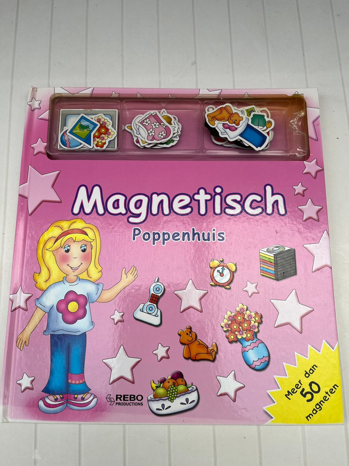 Magnetisch poppenhuis boek, Ophalen of Verzenden, Zo goed als nieuw
