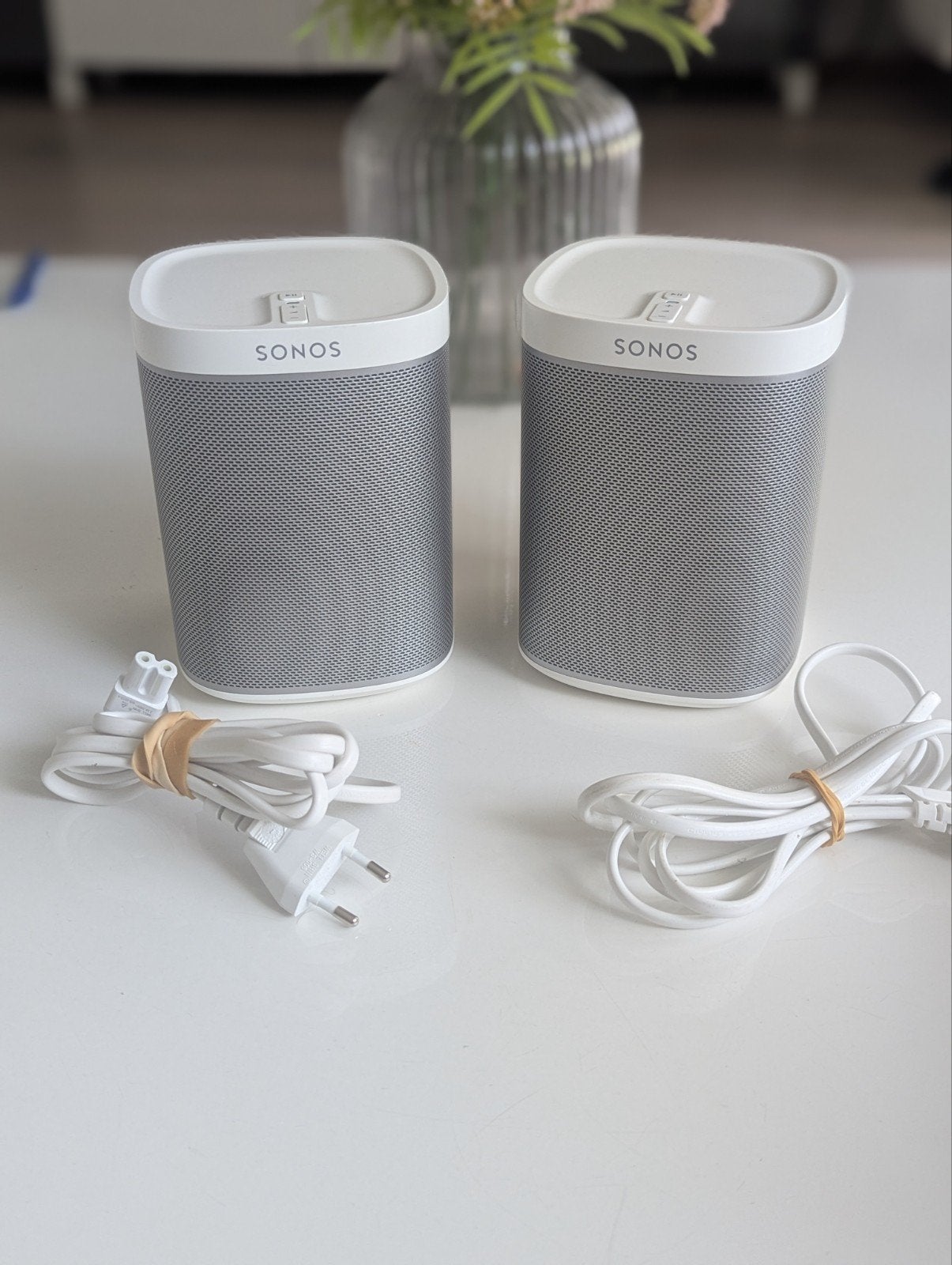 2x Sonos Play:1 White — Zeer goede staat, Audio, Tv en Foto, Luidsprekerboxen, Ophalen