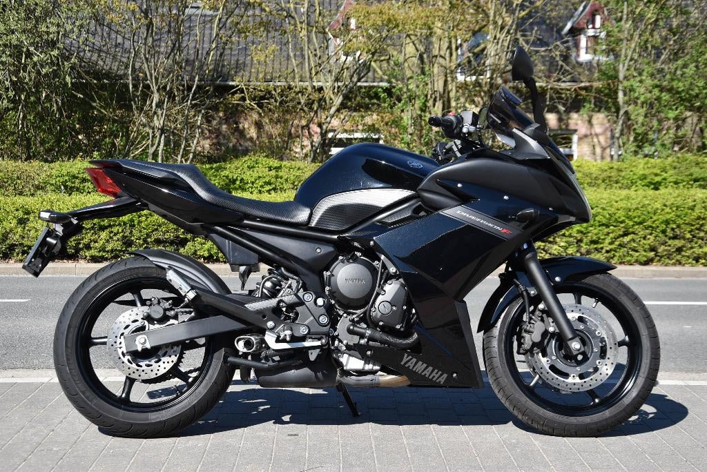 YAMAHA - XJF - DIVERSION 600, Motoren, Motoren | Yamaha, Occasion, 4 cilinders, Motorrijbewijs A, Bedrijf