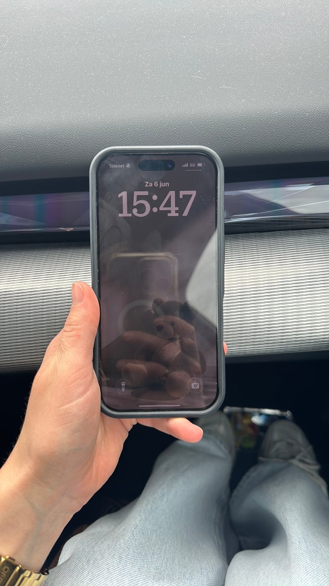 Iphone 16 pro, Telecommunicatie, Mobiele telefoons | Hoesjes en Screenprotectors | Apple iPhone, Ophalen, IPhone 16 Pro, Zo goed als nieuw