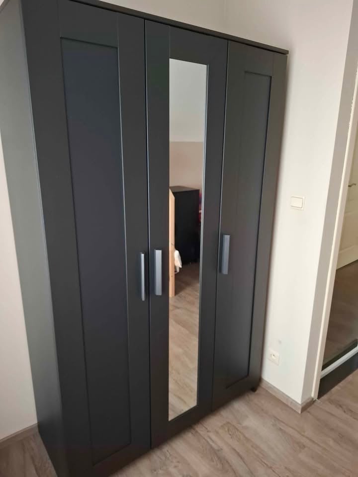 IKEA kledingkast Brimnes - ZWART, Huis en Inrichting, Ophalen, 100 tot 150 cm, Minimal, 150 tot 200 cm