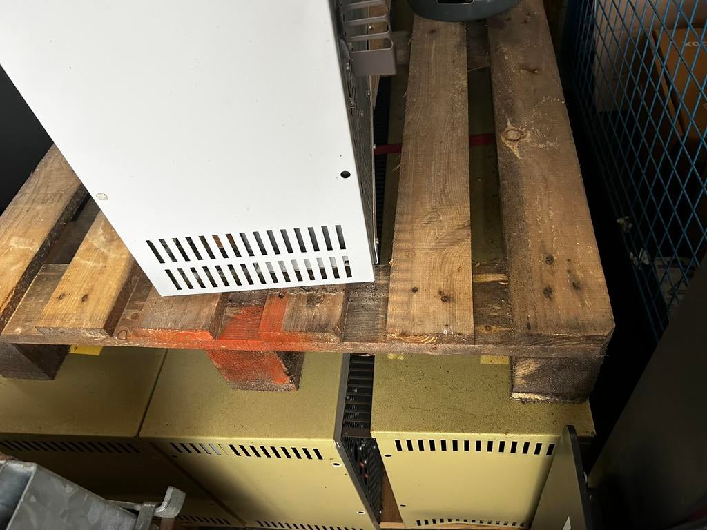 3 appareils de chauffage à accumulation, Enlèvement, Comme neuf