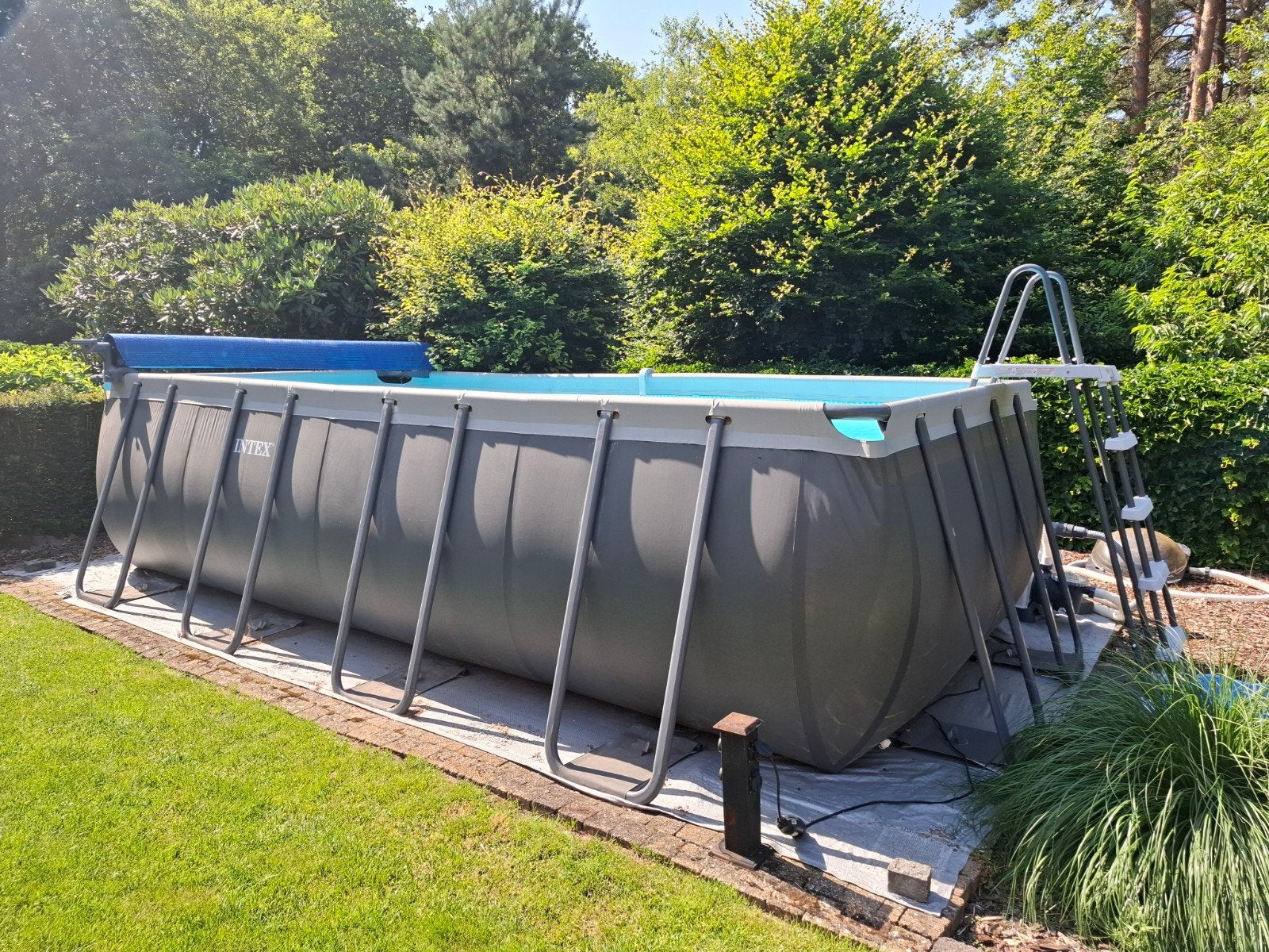 Intex Ultra XTR Frame zwembad 549 x 274 x 132 cm – compleet, Tuin en Terras, Gebruikt, 200 tot 300 cm, Rechthoekig, Ophalen