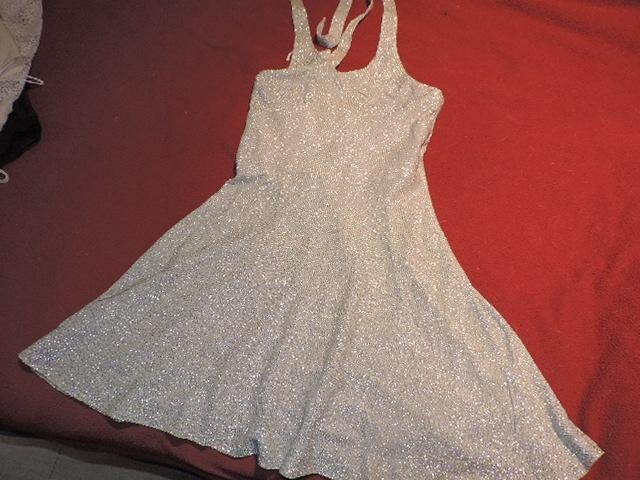 zilverkleurigkleedje en kleed marlene monroe stijl wit, Ophalen, Maat 36 (S), Wit