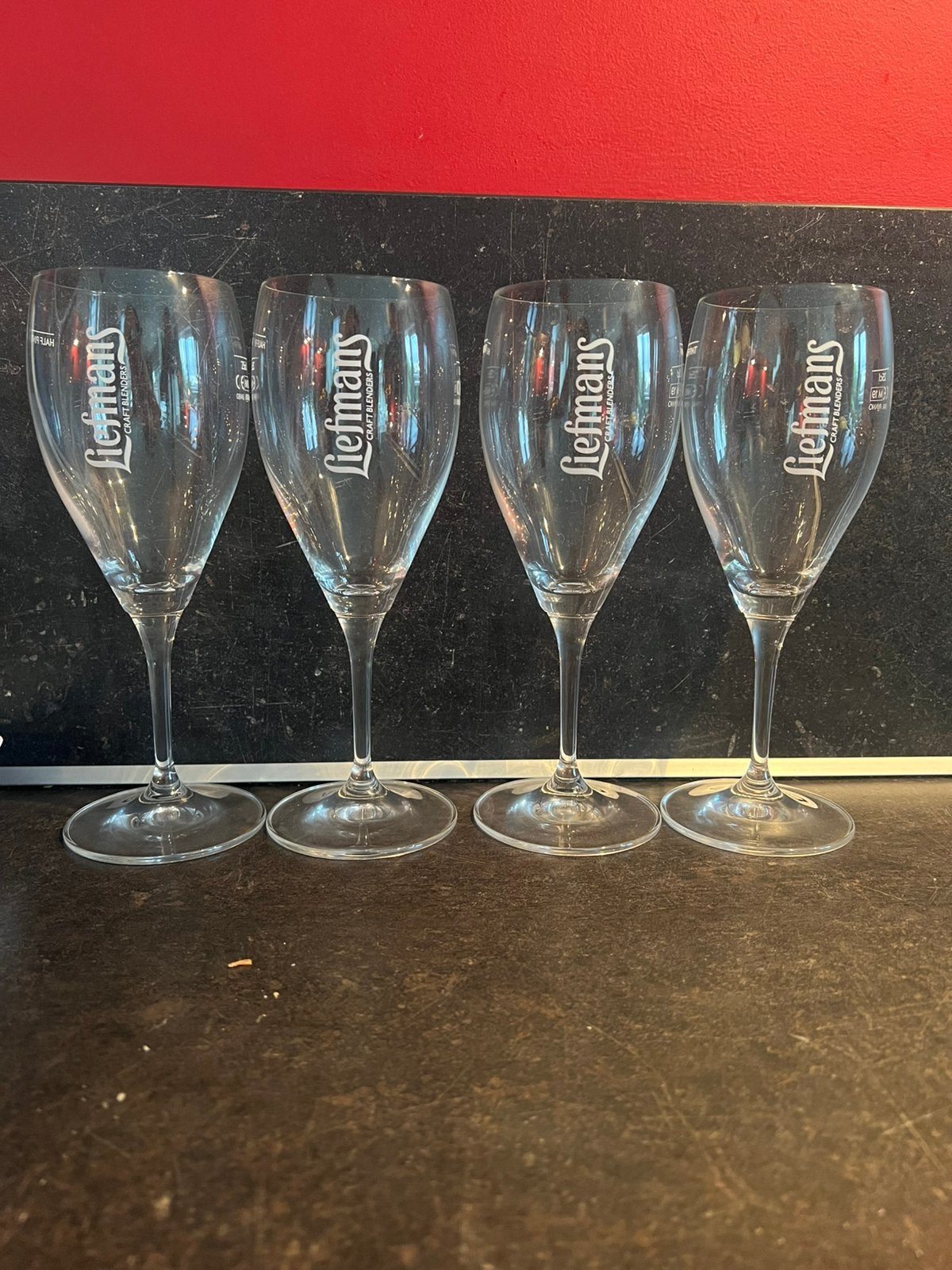 4 X liefmans glazen, Ophalen, Zo goed als nieuw