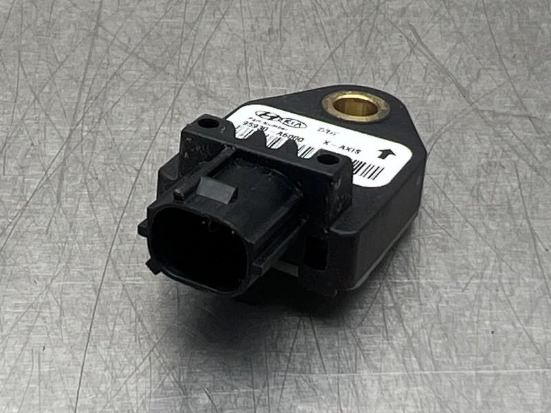 CAPTEUR AIRBAG Hyundai i30 (GDHB5) (|95930A6000|), Autos : Pièces & Accessoires, Utilisé, Hyundai
