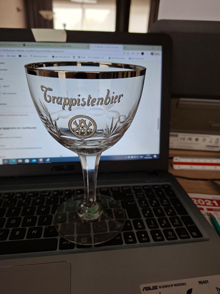 Email Trappisten Westmalle 33cl, Verzamelen, Ophalen of Verzenden, Zo goed als nieuw, Glas of Glazen, Overige merken