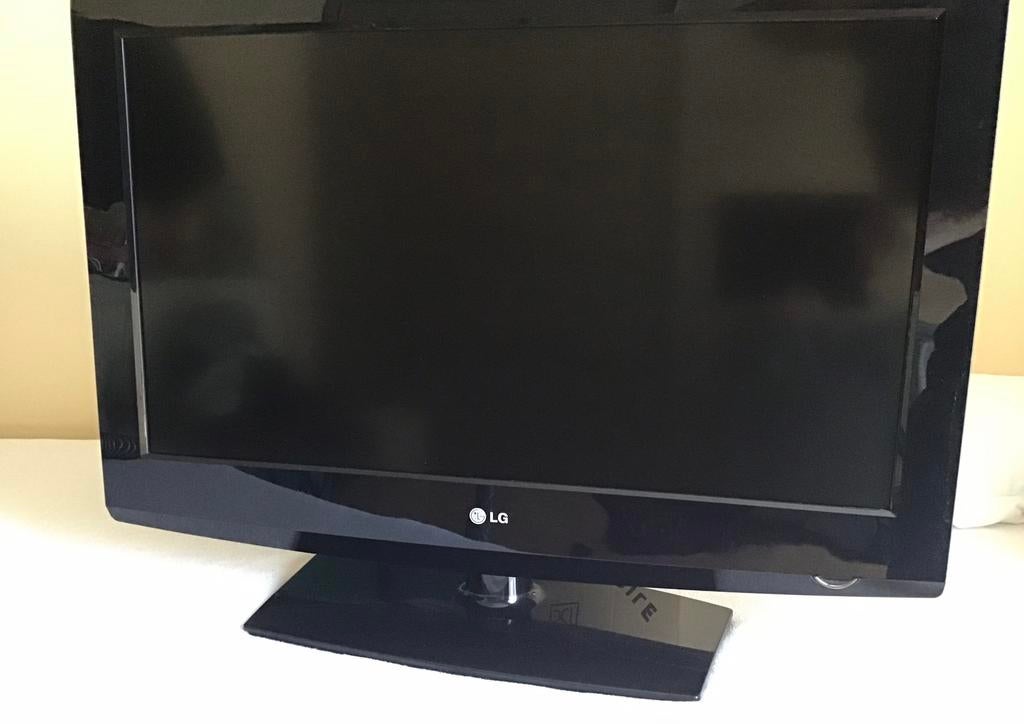Tv van LG 32 inch, Audio, Tv en Foto, Televisies, Ophalen, Zo goed als nieuw, LCD, LG