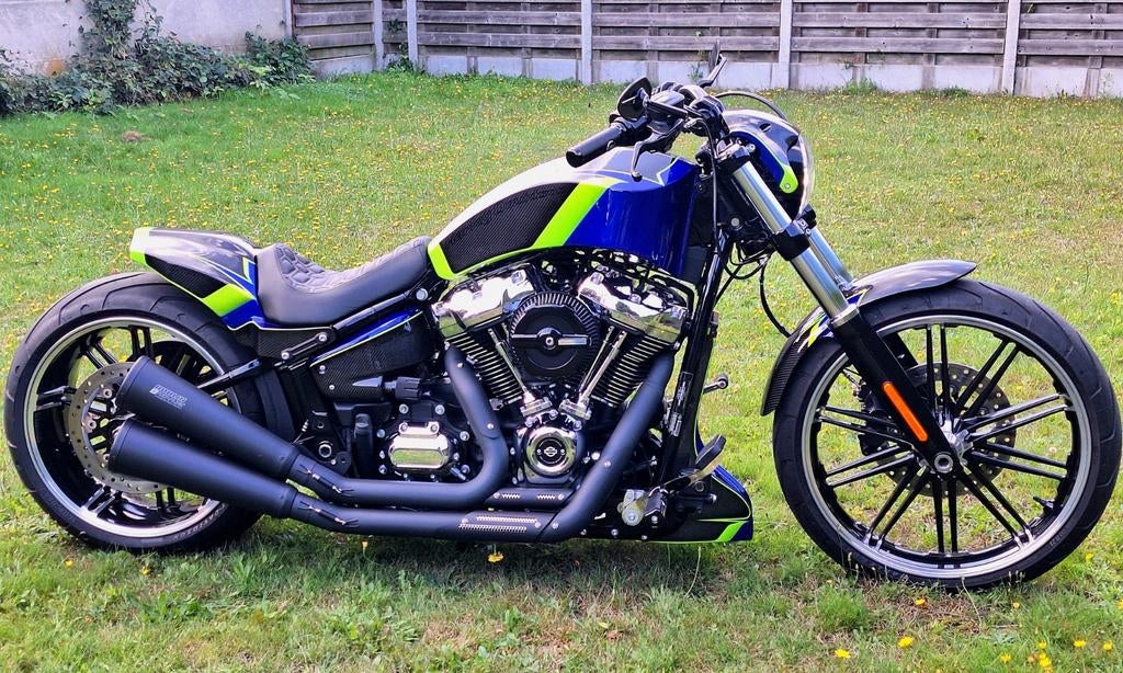 Harley-Davidson Breakout 114 Custom GP – One of a kind!, Enlèvement