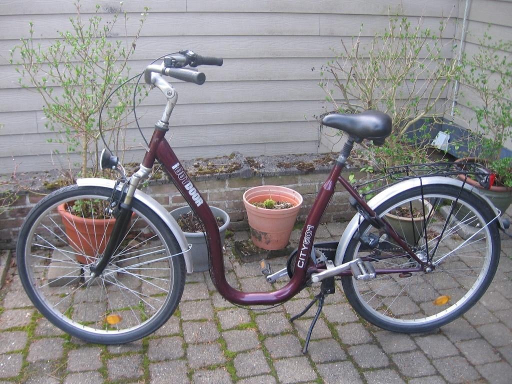 26 inch lage opstap damesfiets met 3 versnellingen, Gebruikt, Velgrem, Versnellingen, Minder dan 47 cm