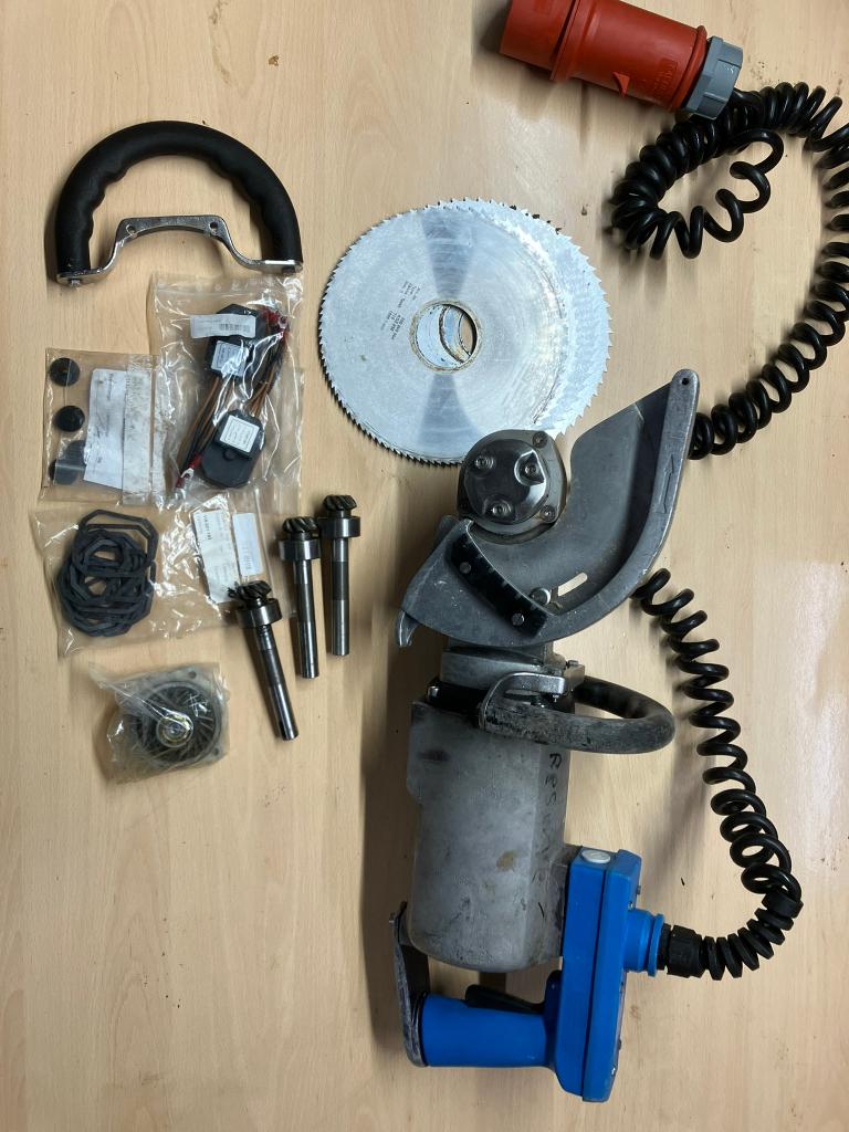 2x Freund, Ophalen of Verzenden